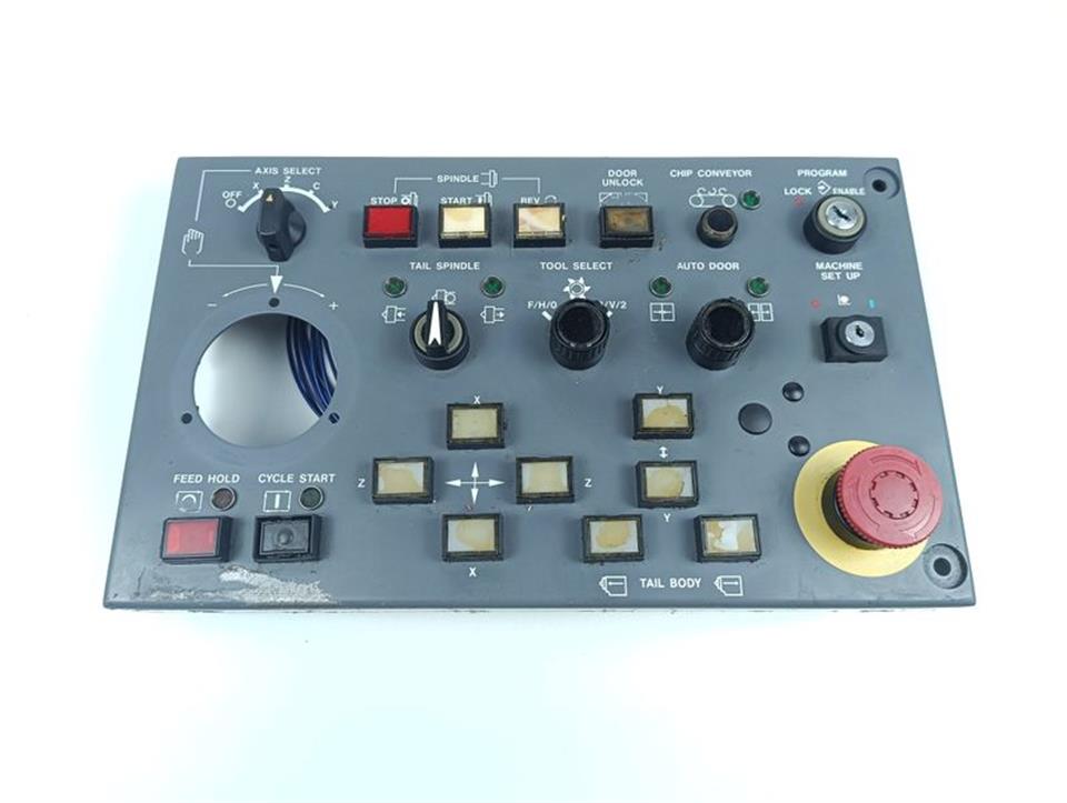 mitsubishi-ah16pc-2020-operator-panel-top-zustand-79208-2.jpg