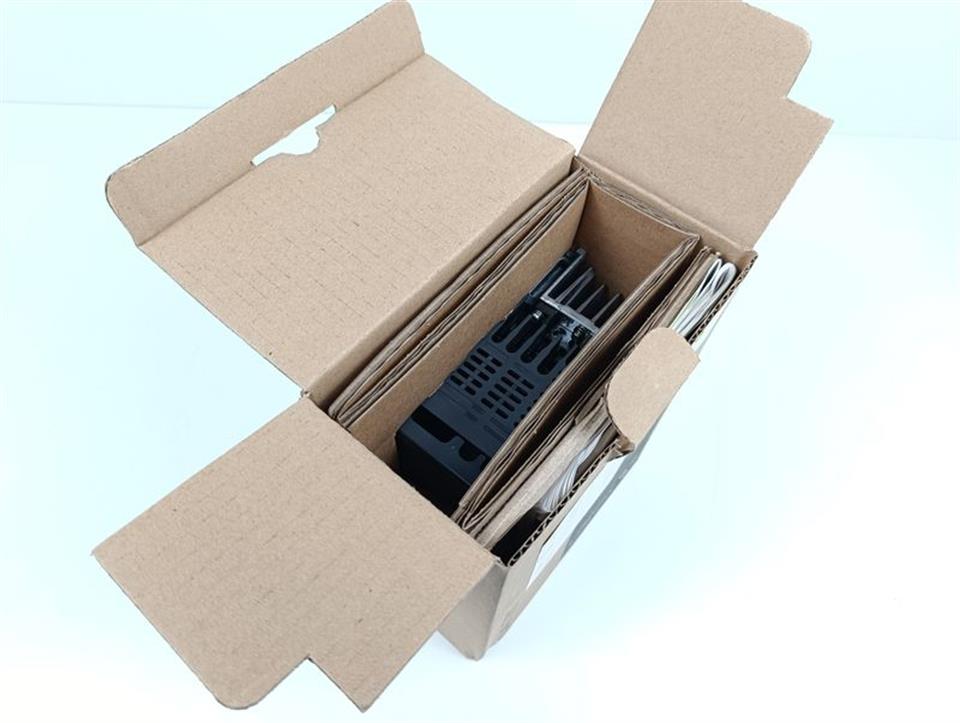 mitsubishi-d700-fr-d720s-025sc-ec-230v-25a-247597-tested-und-unused-und-ovp-77951-2.jpg