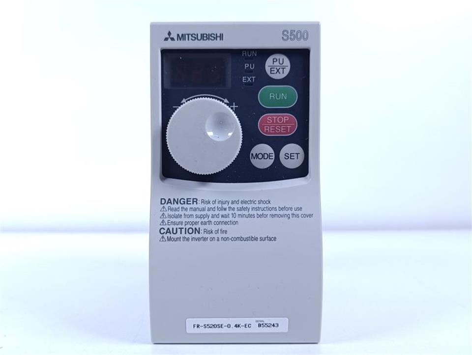 Mitsubishi FR-S520S-0. 4K-EC 2.5A 3PH AC200-240V TESTED & TOP ZUSTAND