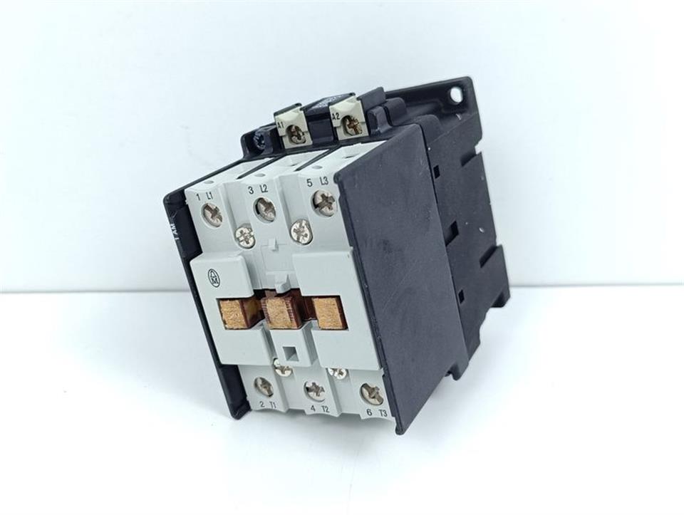 moeller-dil1am-leistungsschuetz-dil-1am-230v-50hz-60hz-unused-und-ovp-80736-4.jpg