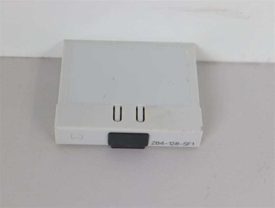 moeller-ps4-zb4-128-sf1-speichermodul-memory-card-top-zustand-68753-2.jpg