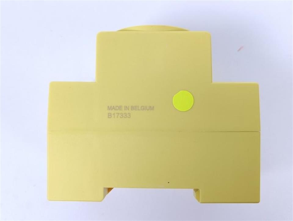 murr-elektronik-16a-250v-schaltschrank-steckdose-art-no-67950-top-zustand-78600-2.jpg