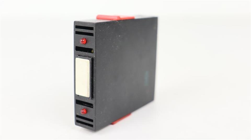 murr-elektronik-532345-relais-interface-rmsab-21-24-vdc-58704-2.jpg
