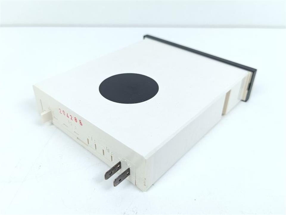 neuberger-3895701-messinstrumente-fst-96-analog-voltmeter-25v-unused-und-ovp-80781-3.jpg