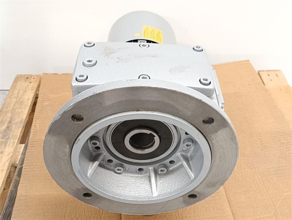 nord-getriebemotor-sk-100ap4-cus-bre40-hl-tf-3kw-top-zustand-84048-3.jpg