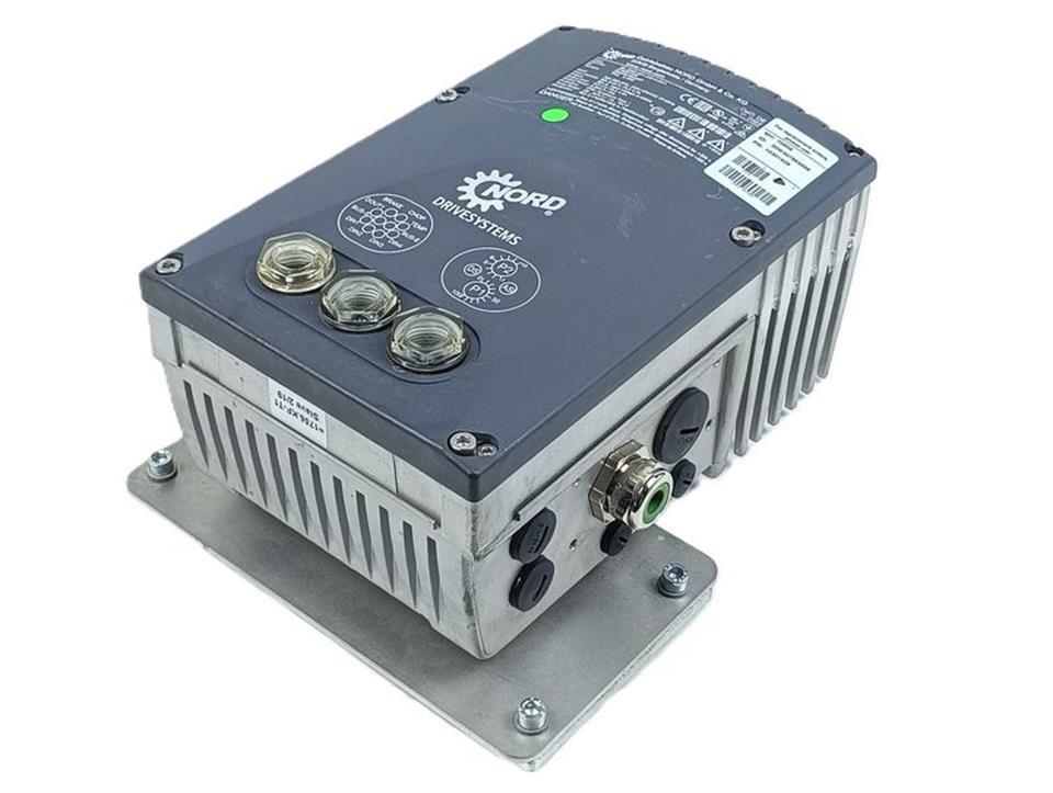 nord-sk-225e-221-340-a-du1-partno-275267309-drivesystems-400v-22kw-neuwertig-84045-1.jpg