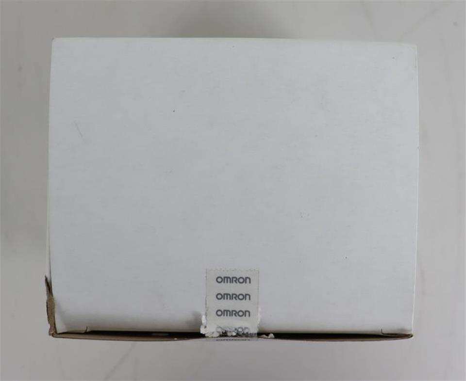 omron-cj2m-cpu32-cpu-unit-ver-21-unused-und-ovp-und-sealed-64622-2.jpg