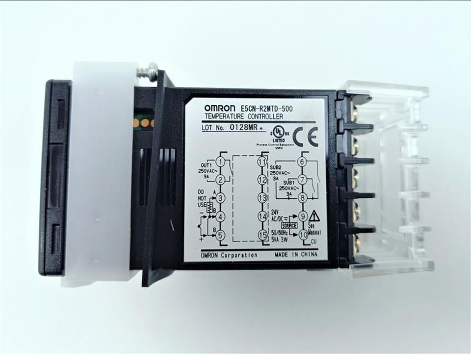omron-e5cn-r2mtd-500-temperature-controller-multi-range-24v-unused-und-ovp-69230-5.jpg