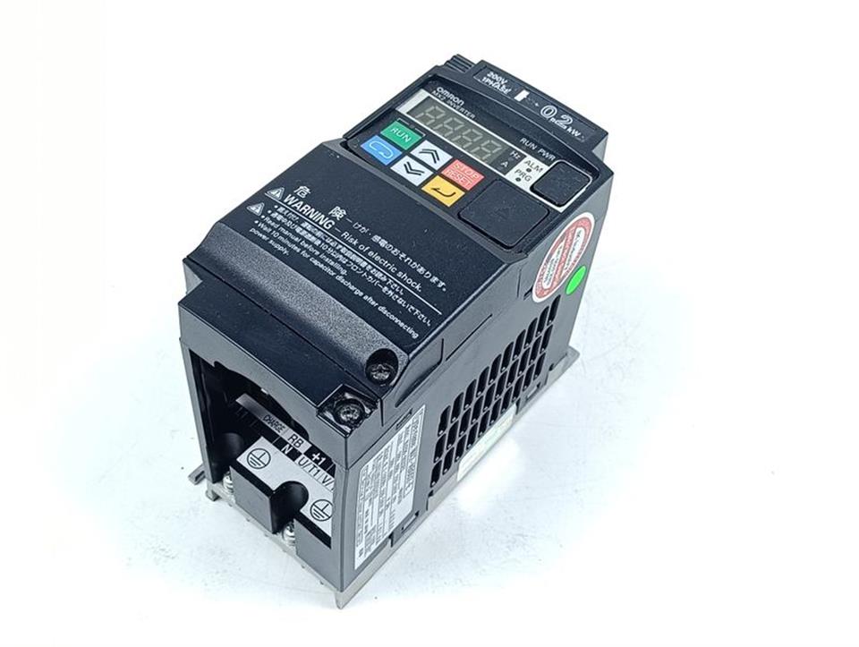 Omron Inverter 0.2 kW Type MX2-AB002-E Model WJ200-002SFE TESTED NEUWERTIG