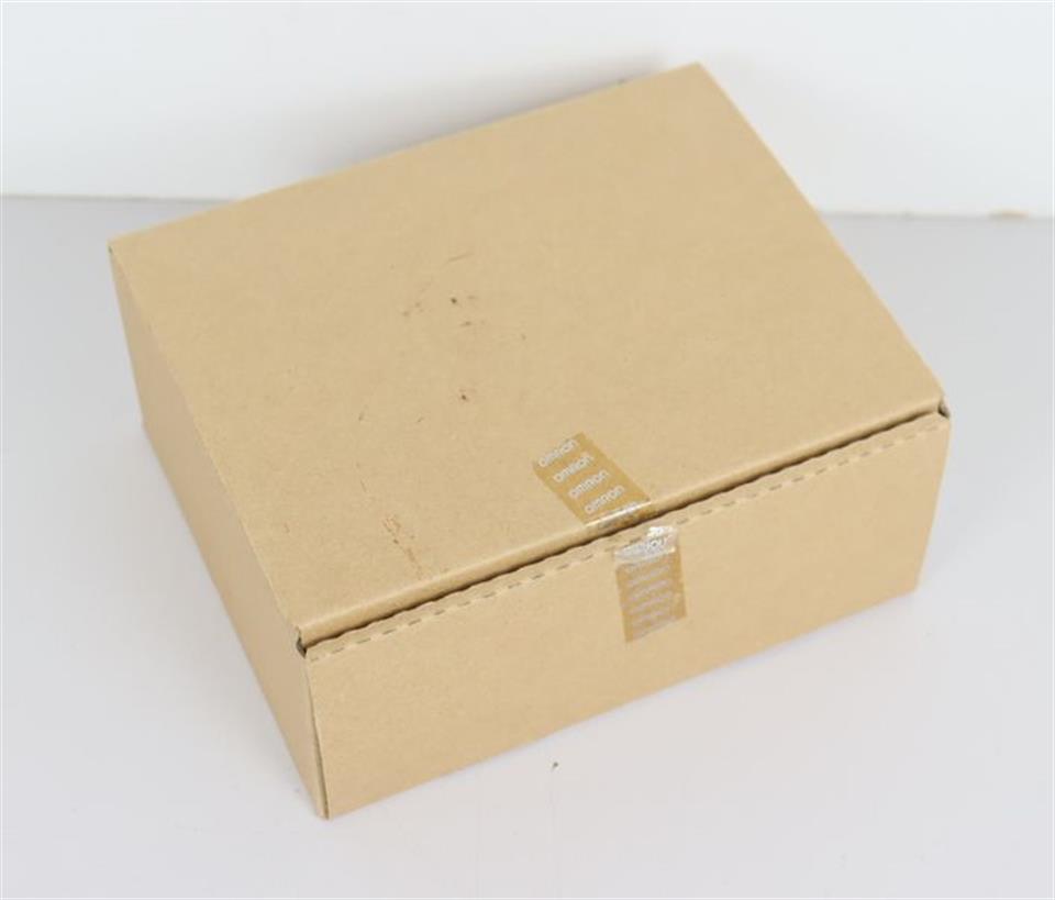 omron-nb3q-tw01b-interactive-display-ver-11-unused-ovp-59830-1.jpg