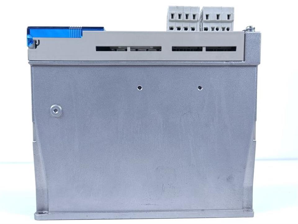 Omron Servo DRIVER Smartstep R7D-AP02H 230V 200W 50/60Hz NEUWERTIG