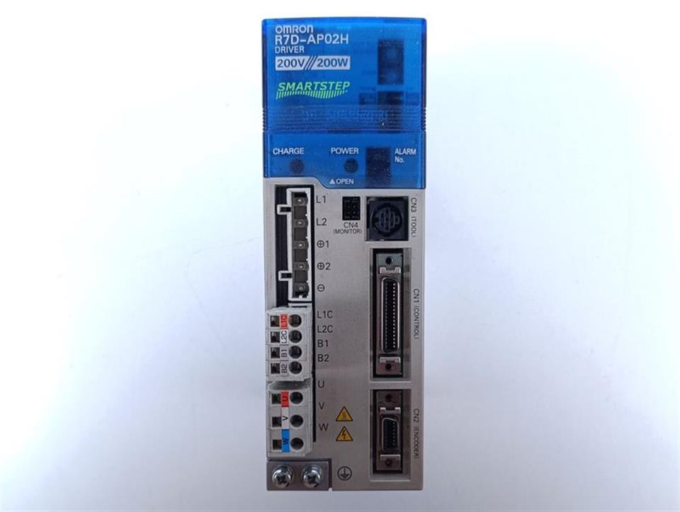 Omron Servo DRIVER Smartstep R7D-AP02H 230V 200W 50/60Hz NEUWERTIG