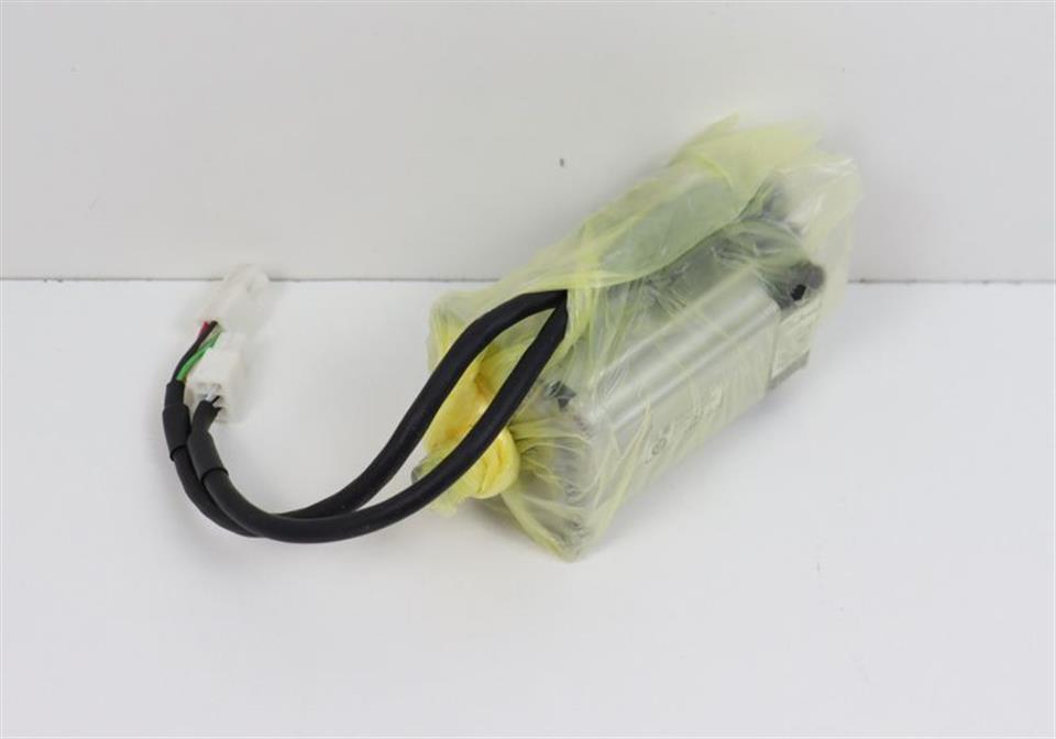 omron-yaskawa-r88m-g40030h-s2-ac-servo-motor-servomotor-unused-und-ovp-59612-4.jpg