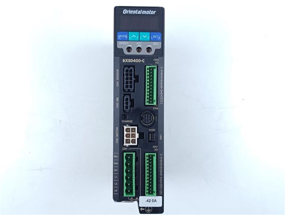 orientalmotor-brushless-motor-driver-model-bxsd400-c-240v-47a-neuwertig-82813-3.jpg