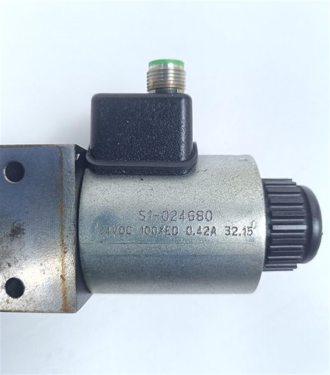 parker-wegeventil-d1vw020bnjdl91-top-zustand-62223-6.jpg