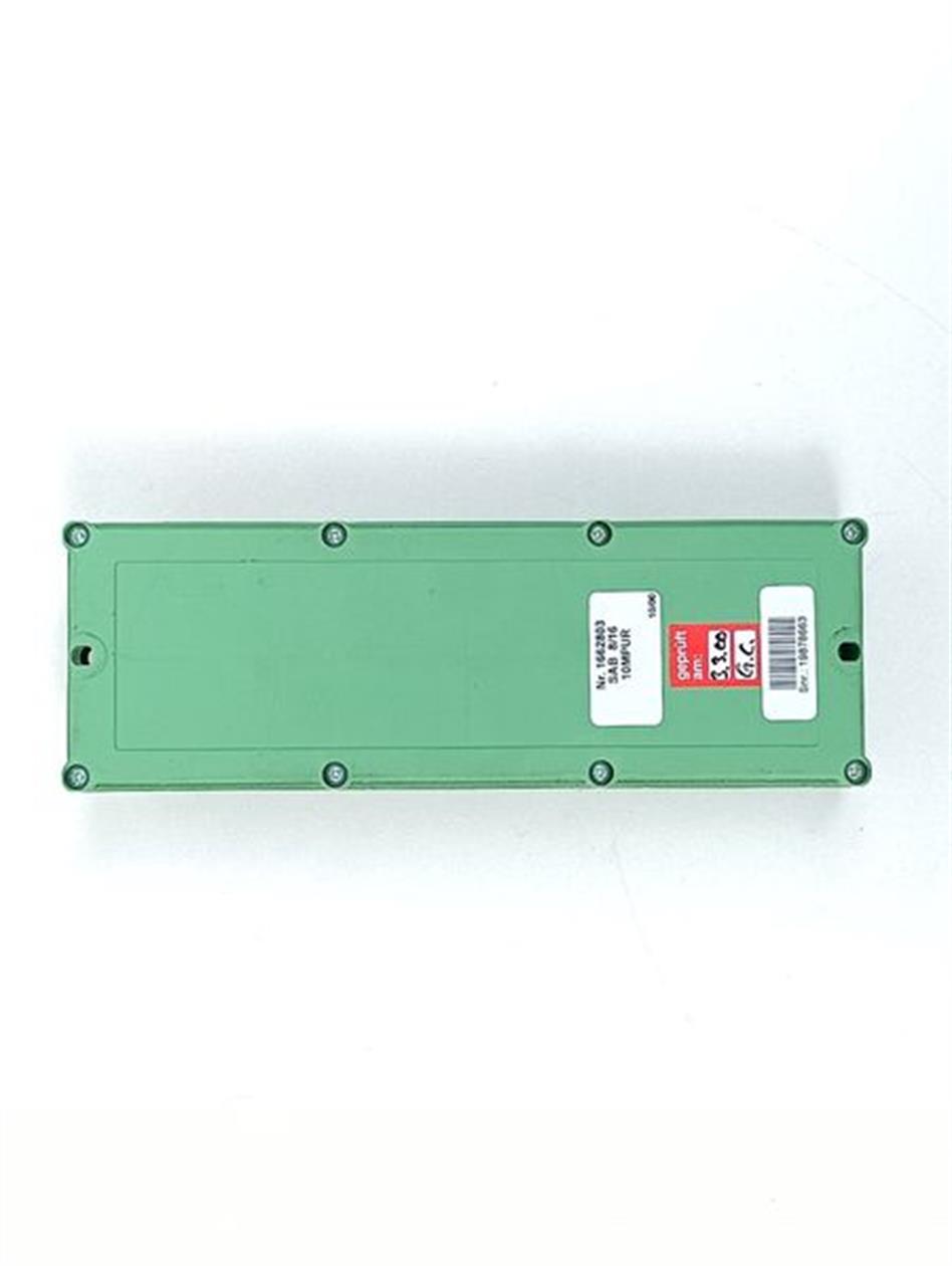 phoenix-contact-sensor-aktor-box-1662803-sab-816-10mpur-62933-3.jpg