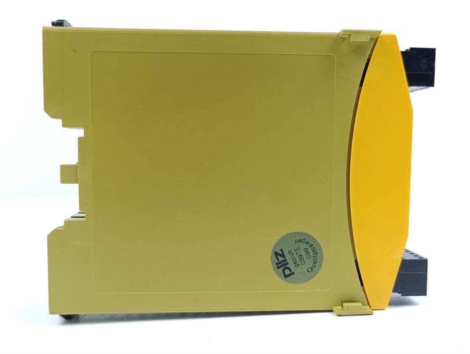 PILZ PNOZ ml 1p ID No.: 773540  TOP ZUSTAND