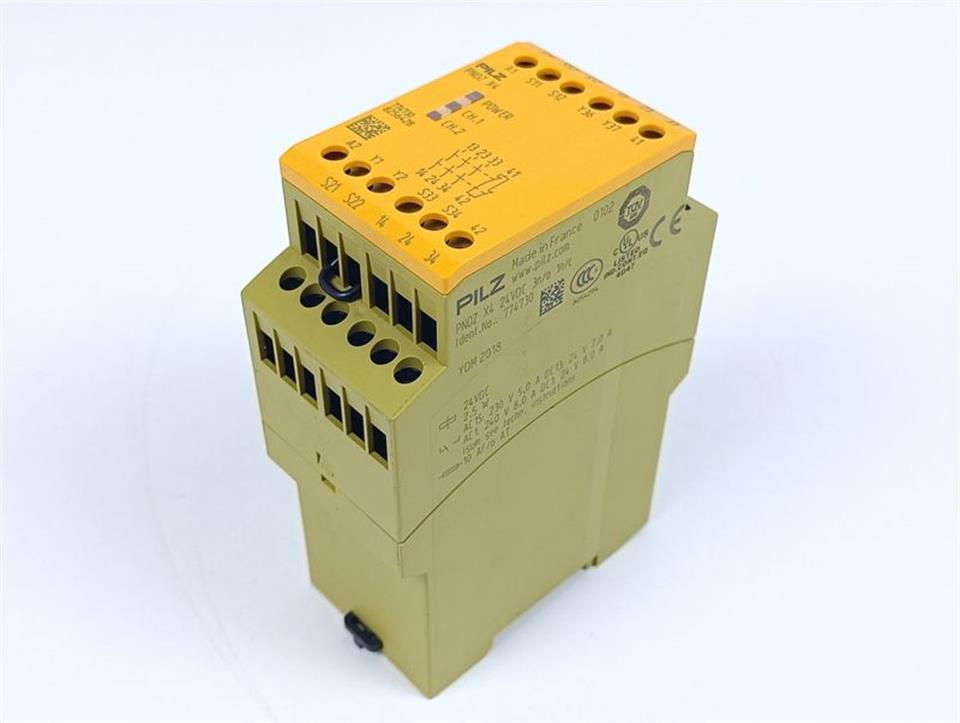 pilz-pnoz-x4-24vdc3no-1nc-id-no-774730-tested-und-neuwertig-83558-1.jpg
