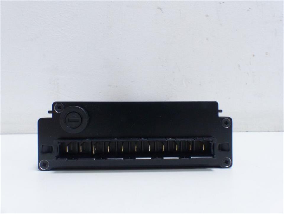 power-one-am2540-7-dc-dc-converter-output-15v-17a-b01559308-unused-52243-3.jpg