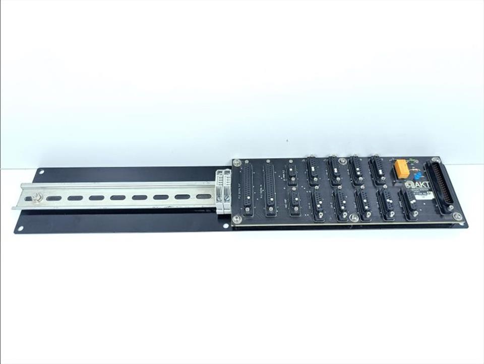 rack-mit-akt-0100-71320-rev01-top-zustand-73404-2.jpg