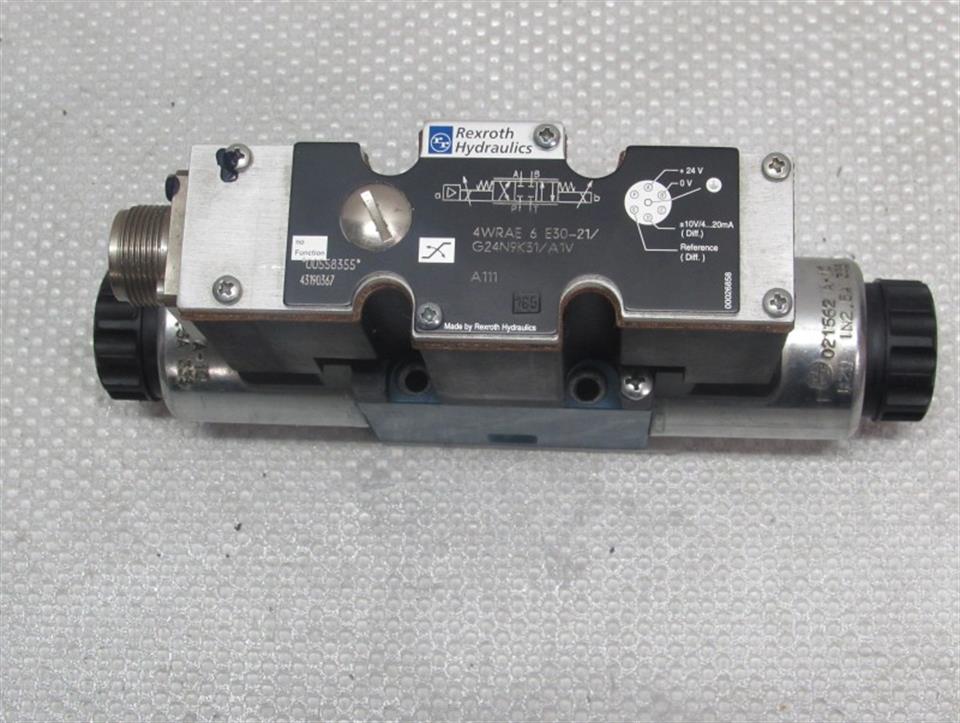 rexrop-hydraulics-4wrae-6-e30-21g24n9k31a1v-00558355-wegeventil-neuwertig-70377-3.jpg