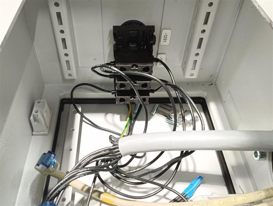 Rittal Schaltschrank CP 6320 000 + Kabel + Tragarmsystem  TOP ZUSTAND