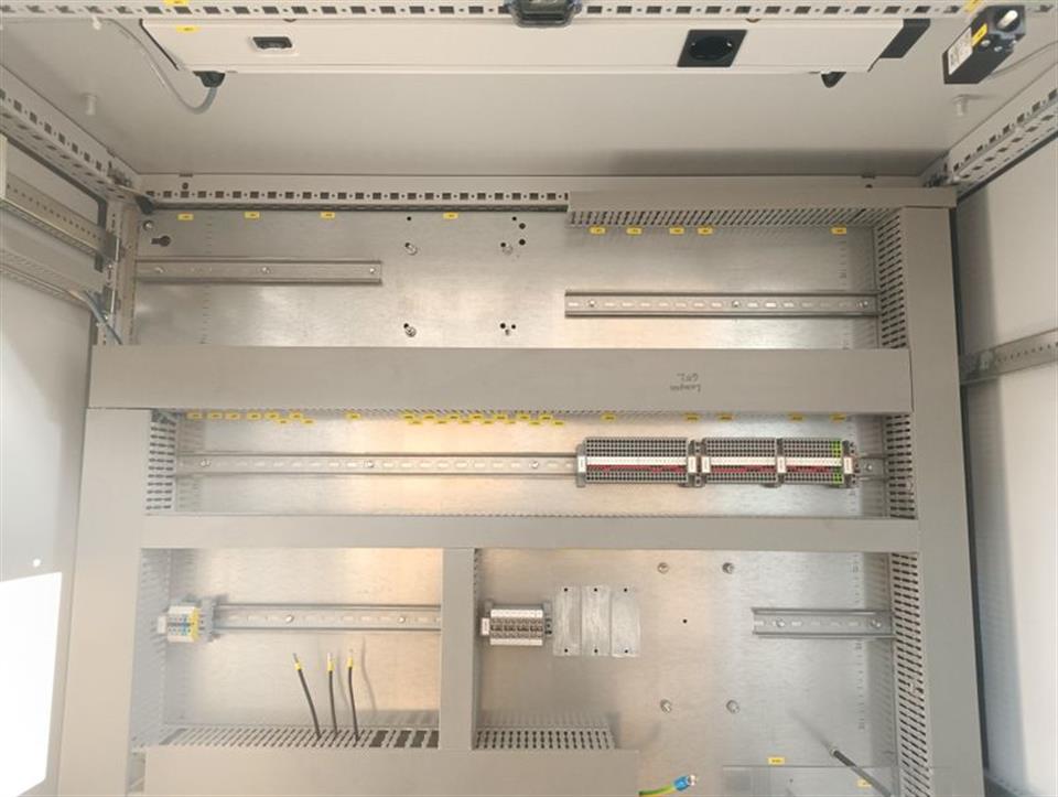 rittal-schaltschrank-ts-8205-500-type-112-83536-5.jpg