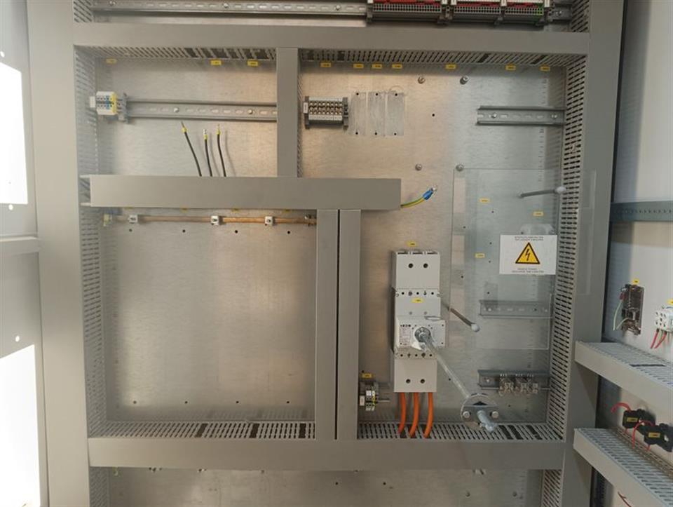 rittal-schaltschrank-ts-8205-500-type-112-83536-6.jpg