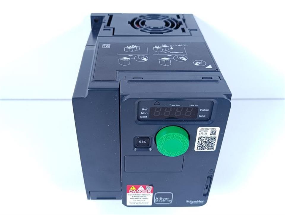 schneider-electric-altivar-320-atv320u15m2c-15kw-230v-tested-und-unused-78972-4.jpg