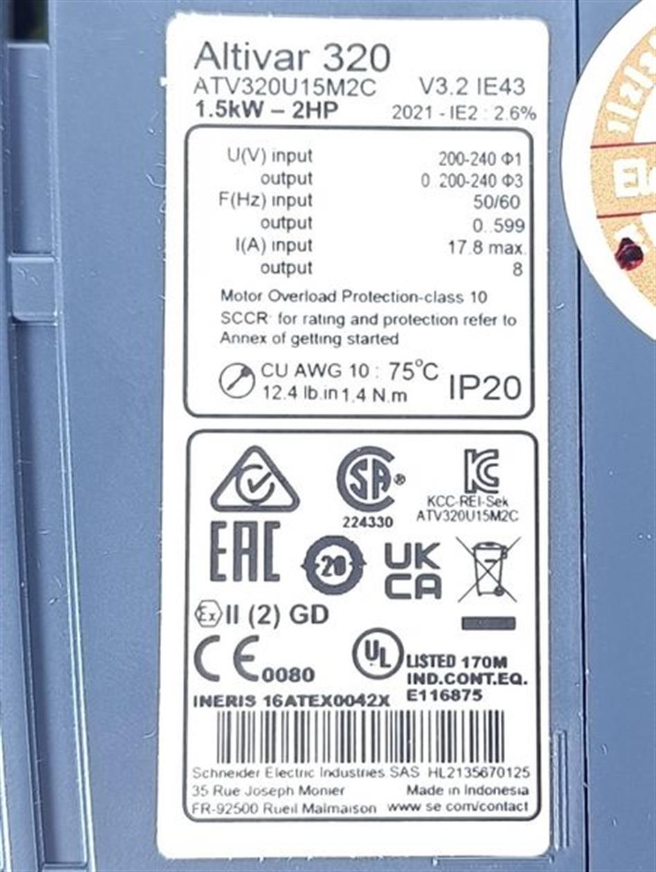 schneider-electric-altivar-320-atv320u15m2c-15kw-230v-tested-und-unused-78972-5.jpg