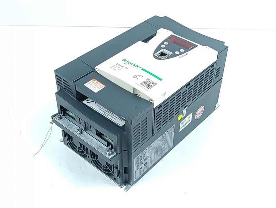 Schneider Electric Altivar 71 ATV71HU55N4Z 400V 5,5kW 7.5 HP TESTED TOP ZUSTAND