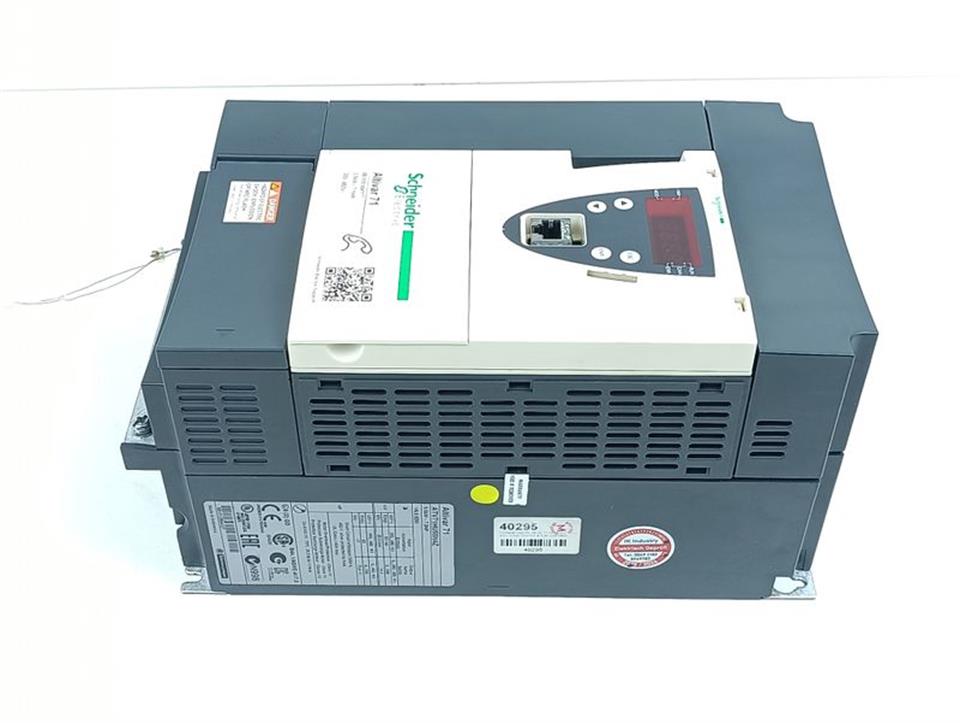 Schneider Electric Altivar 71 ATV71HU55N4Z 400V 5,5kW 7.5 HP TESTED TOP ZUSTAND