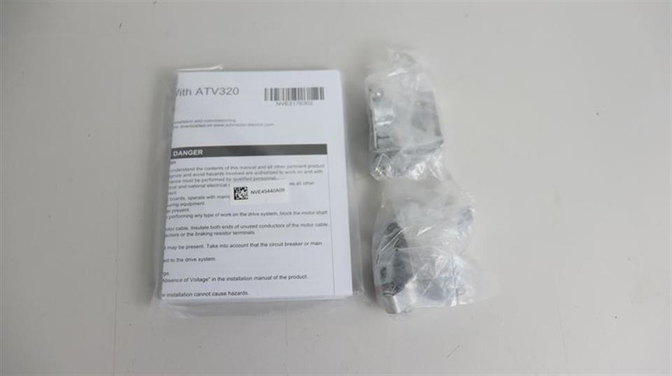 schneider-electric-altivar-atv32hu30n4-3kw-400v-3hp-neuwertig-tested-ovp-60352-8.jpg