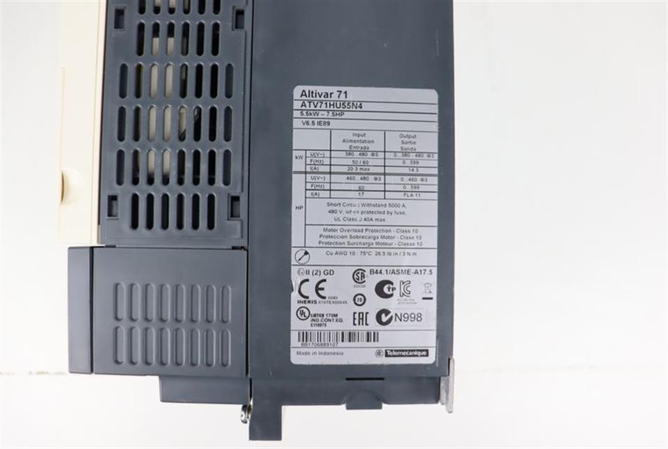 Schneider Electric Altivar ATV71HU55N4 Frequenzumrichter TOP ZUSTAND
