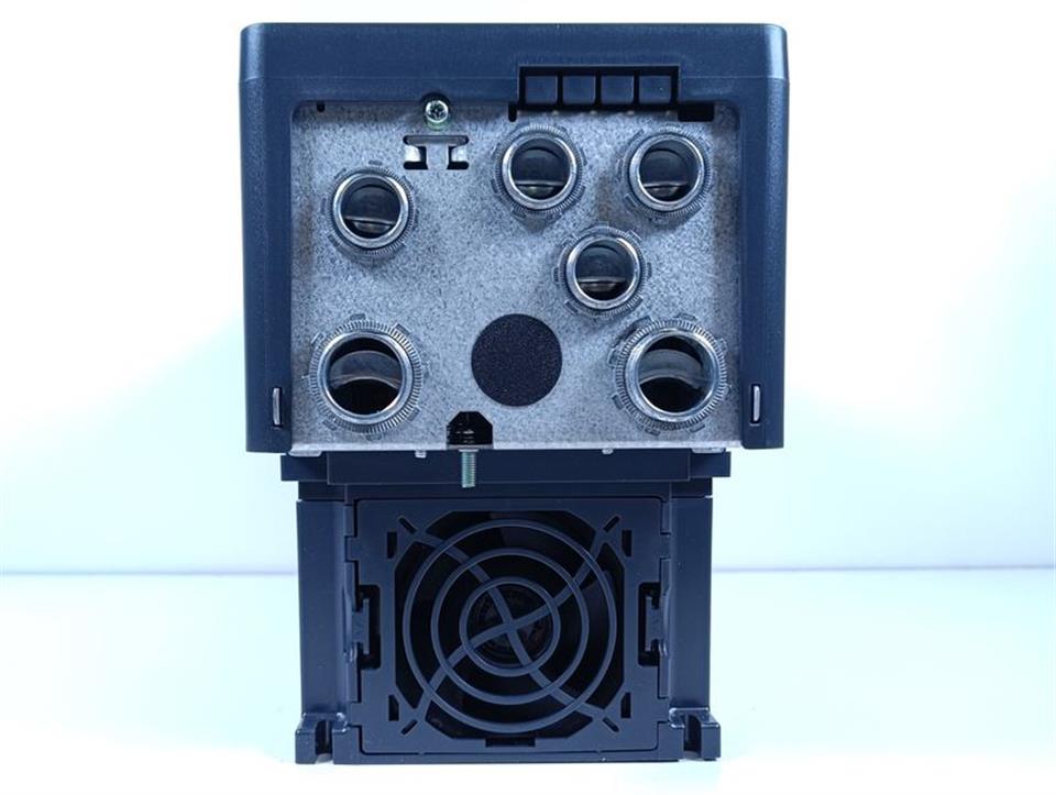 Schneider Electric ATV630D11N4 UNUSED & OVP