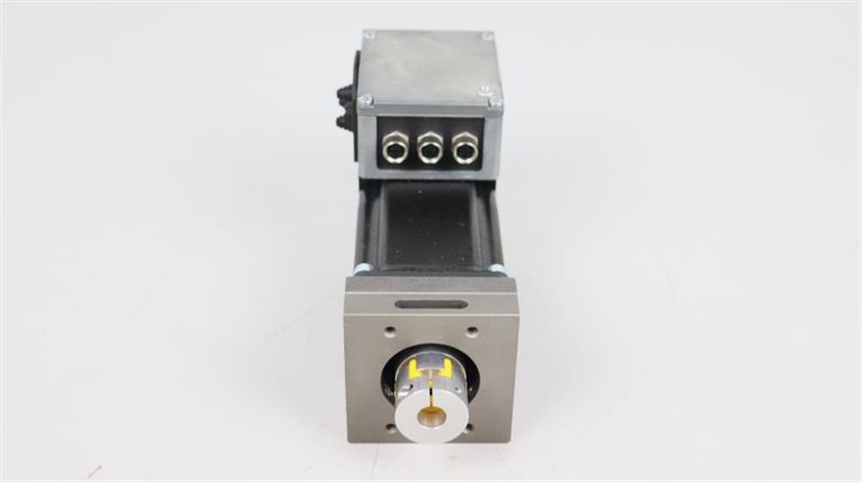 schneider-electric-ils1m573pb1a0-ids632miois-s-i-b54o-001rpp41-neuwertig-60599-2.jpg