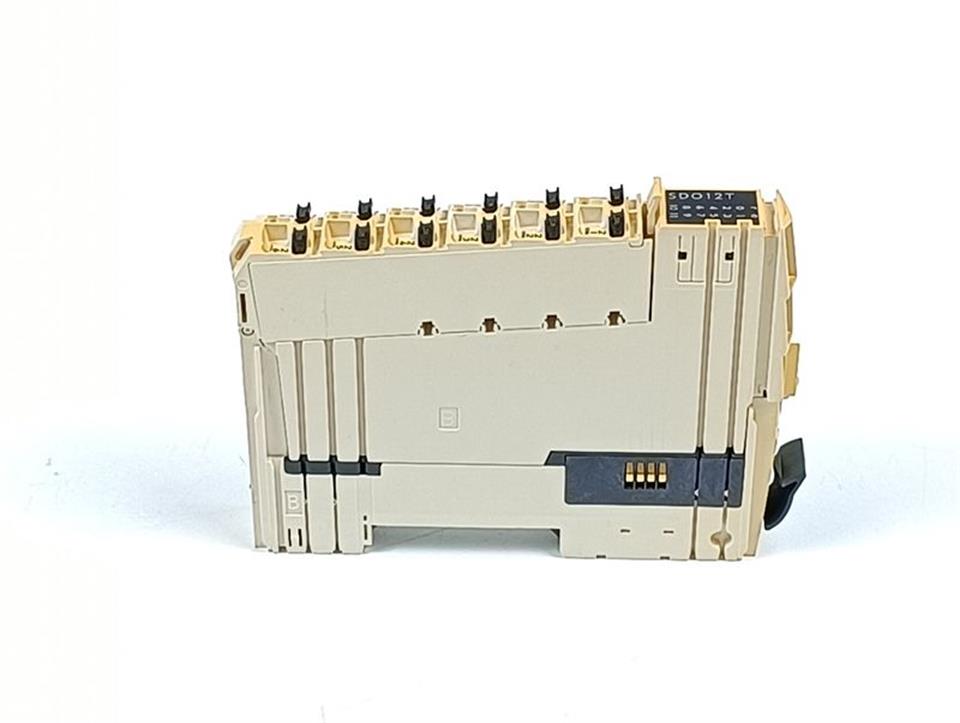 Schneider Electric Modicon TM5SDO12T GEBRAUCHT