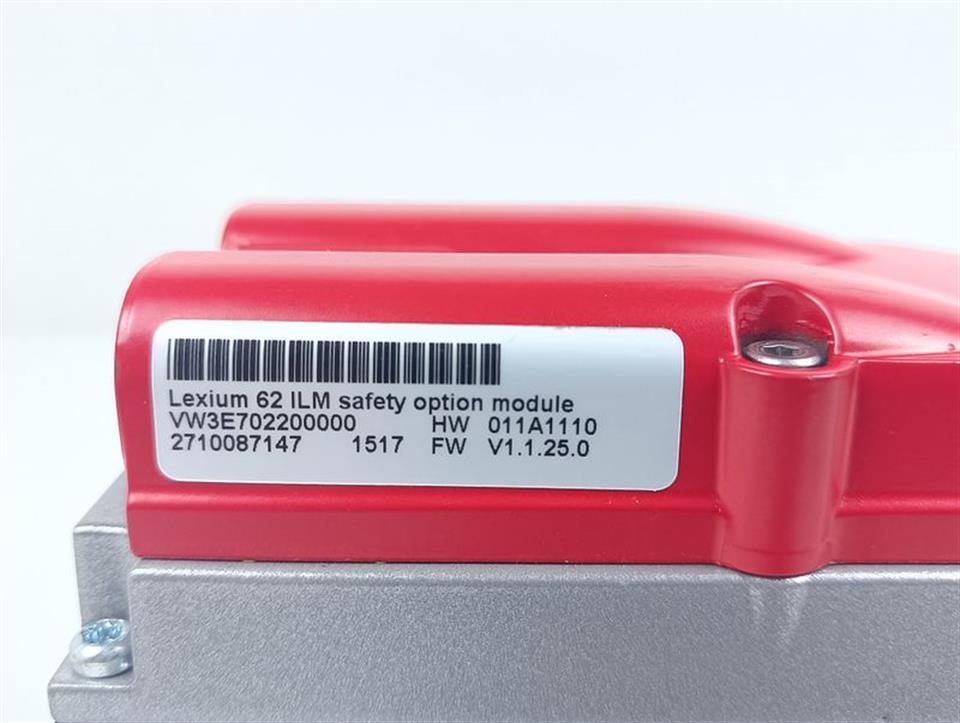 Schneider Electric Motor ILM0701P01A0000 + Lexium 62 ILM VW3E702200000 NEUWERTIG