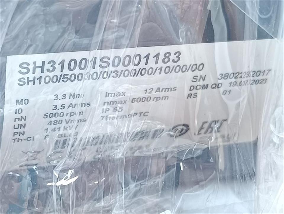 schneider-electric-sh31001s0001183-unused-und-ovp-sealed-83109-5.jpg