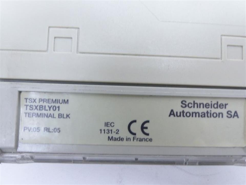 schneider-electric-tsx-premium-tsxdsy16r5-16-relais-50va-trblk-top-zustand-52338-3.jpg