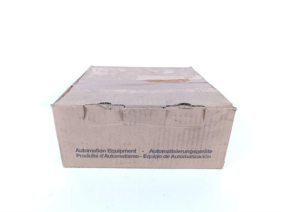 Schneider Electric TSXSUP702R SUP 65W 110-127/220 VAC UNUSED