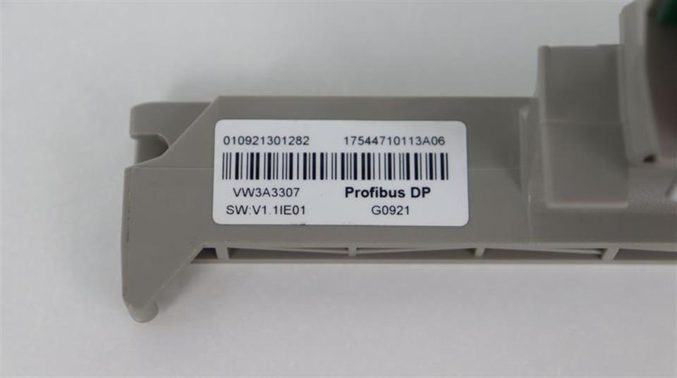 Schneider Electric VW3A3307 V1.1IE01 Profibus DP  NEUWERTIG