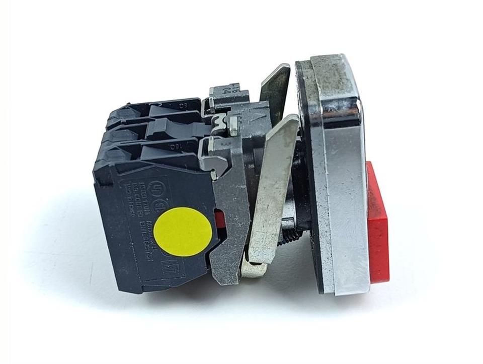 schneider-electric-zbe-101-drucktaster-top-zustand-81656-2.jpg