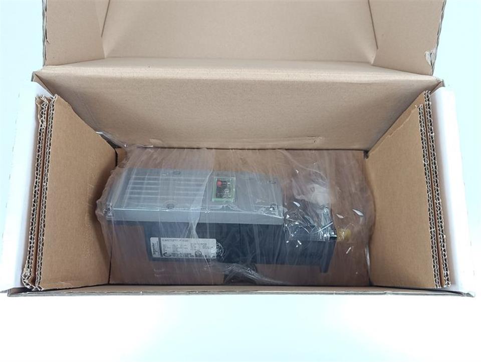 schneider-ilm0702p01f0000-servomotor-unused-und-ovp-83737-2.jpg