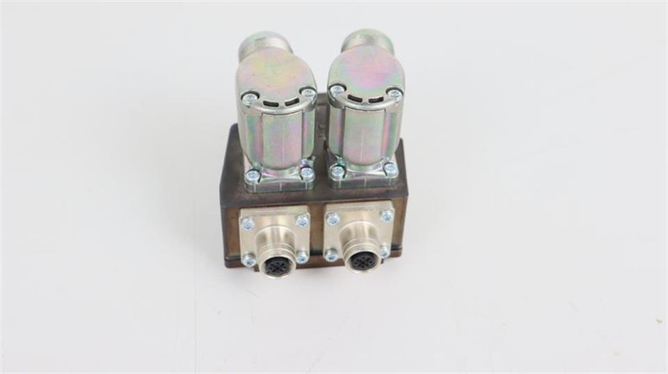 schneider-ilm62dca000-anschlussblock-top-zustand-59256-2.jpg