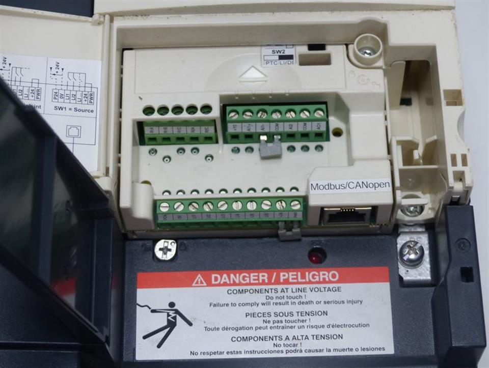 Schneider Telemecanique Altivar 71 ATV71HD18N4Z 18,5kW 400V TOP ZUSTAND TESTED