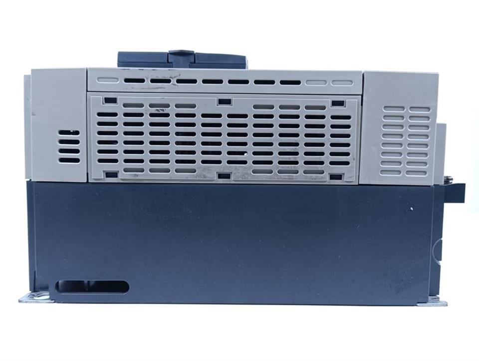 schneider-telemecanique-altivar-atv71hu75n4-vw3a1101-tested-und-top-zustand-83461-2.jpg