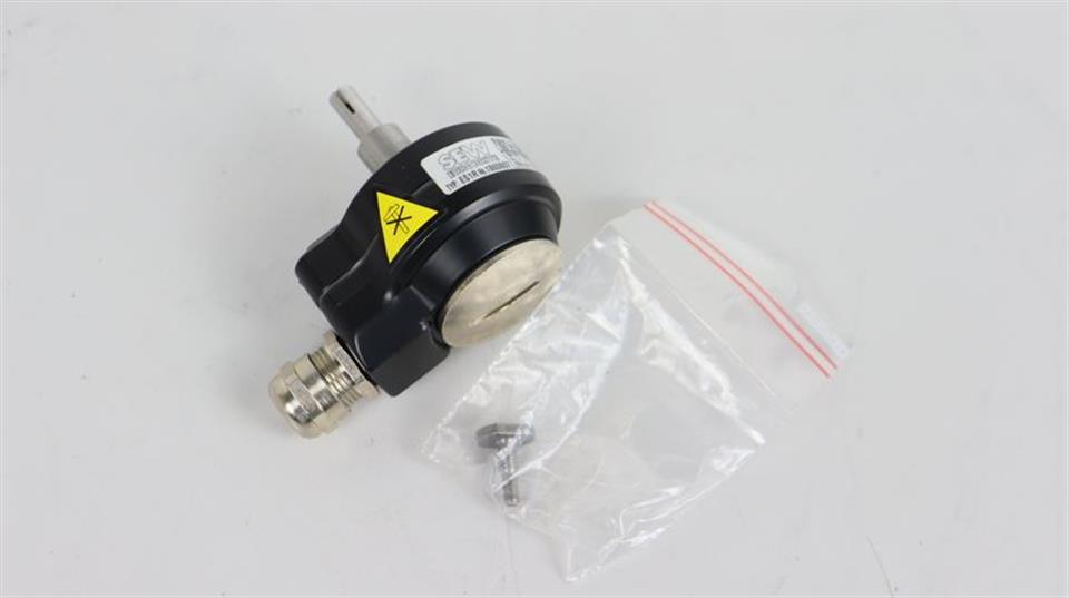 sew-eurodrive-1860607-og-72-dn-1024-r-incremental-encoder-og72dn1024-r-unused-59166-1.jpg