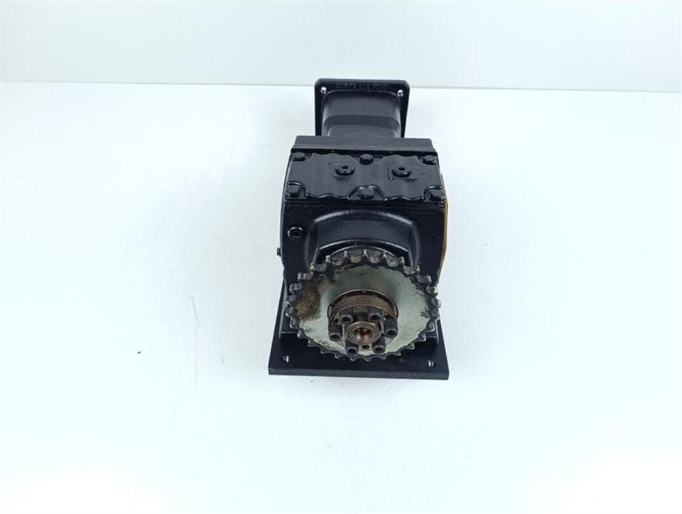 SEW-Eurodrive Getriebe R37 AQH115/3 Getriebe i=10.11 TOP ZUSTAND