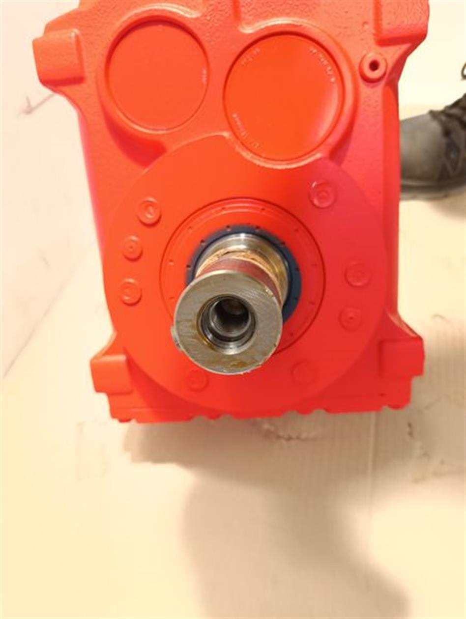 sew-eurodrive-servomotor-f67-cmpz71sbypkak1hsb1-i5373-unused-79755-2.jpg
